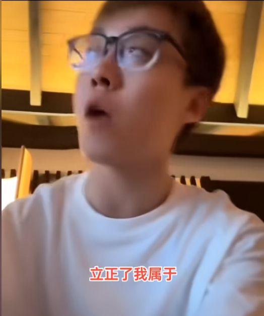 网红陈泽爆料视频在线观看,揭秘幕后真相,带你走进网红世界  第1张 网红陈泽爆料视频在线观看,揭秘幕后真相,带你走进网红世界  第1张