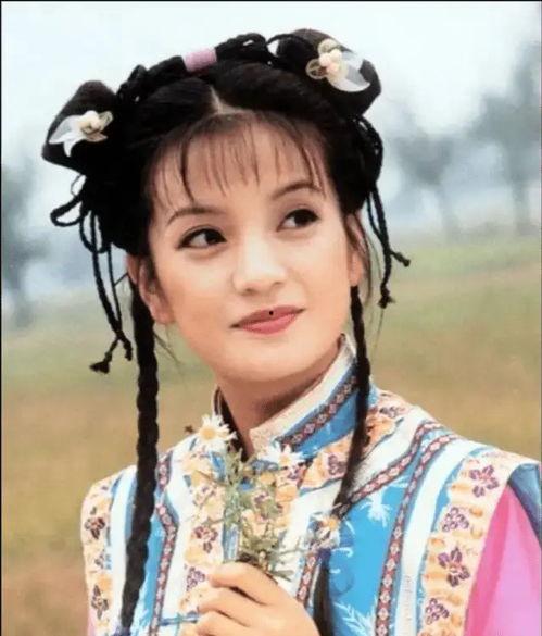 娱乐圈吃瓜小燕子是谁啊,她是如何成为热门话题的?  第1张 娱乐圈吃瓜小燕子是谁啊,她是如何成为热门话题的?  第1张